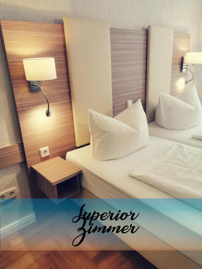 Hotel Goldener Anker Торгау Екстер'єр фото